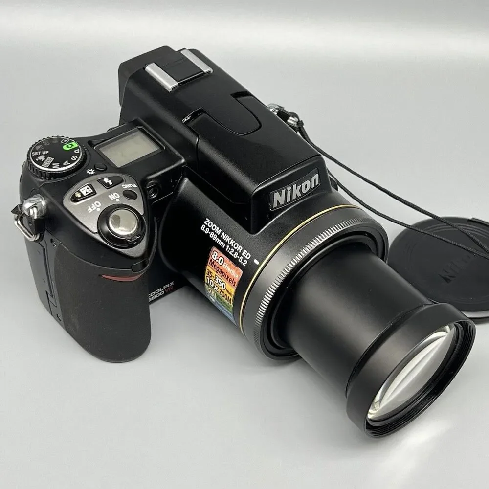 Nikon Coolpix 8800 VR 8MP Digital Camera BODY ONLY - WORKS - NO BATTERY/CHARGER